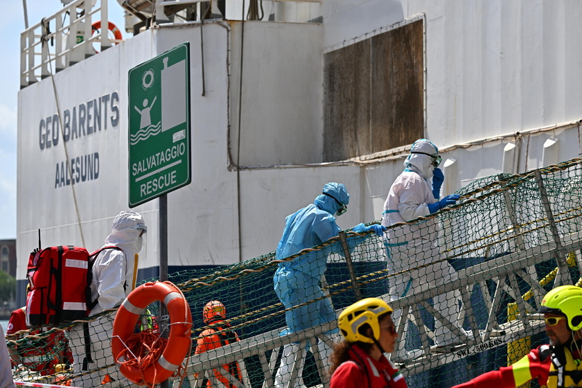 Geo Barents with 165 rescued migrants onboard arrives in the port of Genoa