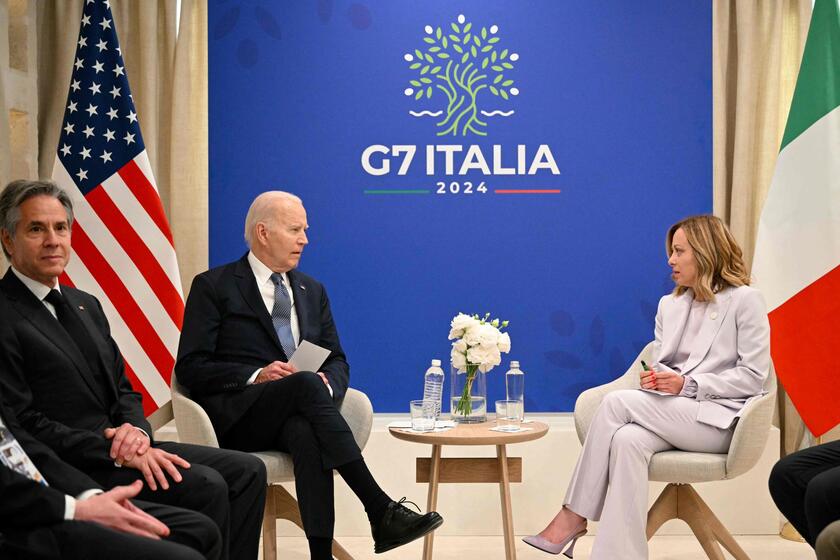 Bilaterale Meloni-Biden in corso a margine del G7
