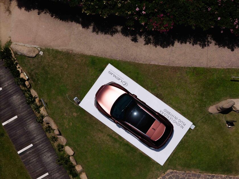Lexus Luxury Location