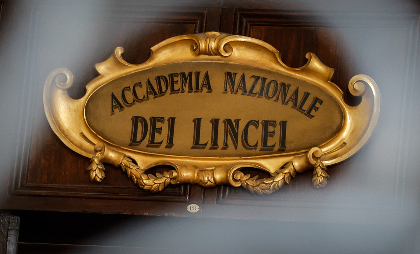 Mattarella e Fontana alla cerimonia di chiusura dell'anno accademico dell'Accademia dei Lincei