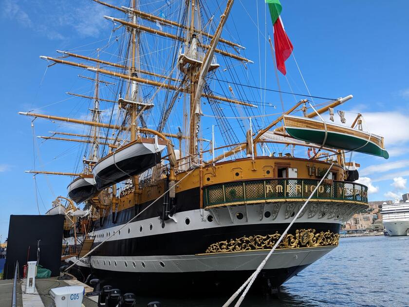 L'Amerigo Vespucci ha lasciato il Messico