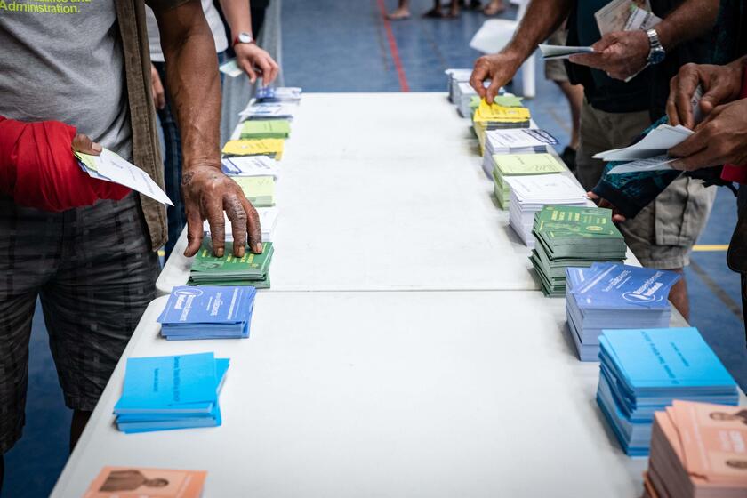 La Francia vota, alta affluenza in Nuova Caledonia