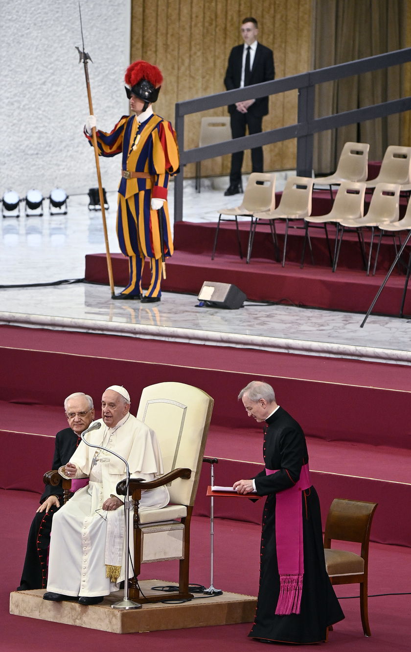 Pope Francis' meets the Choirs