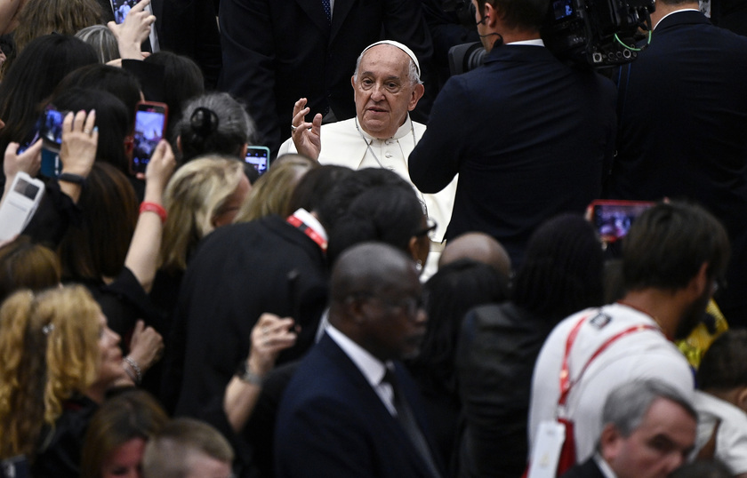 Pope Francis' meets the Choirs