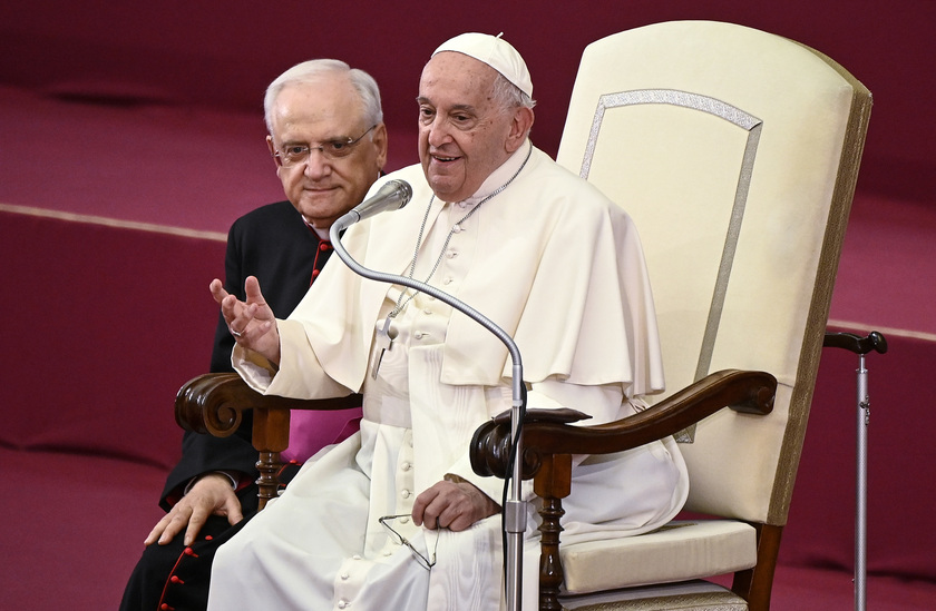 Pope Francis' meets the Choirs