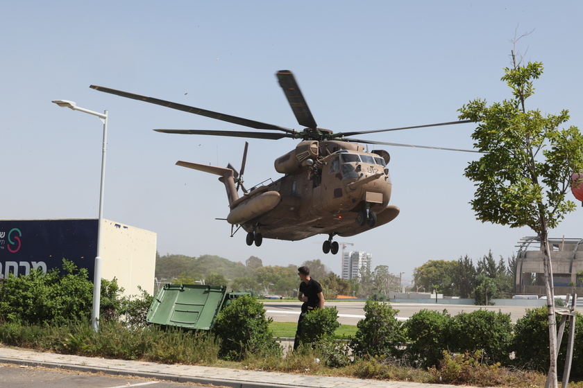 Israeli Special Forces free four hostages in Gaza