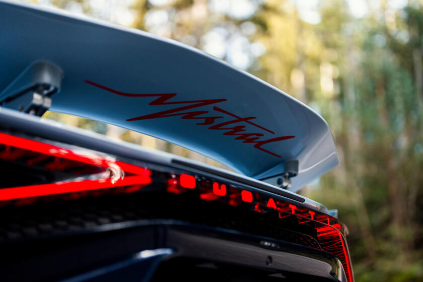 Nuova Bugatti W16 Mistral