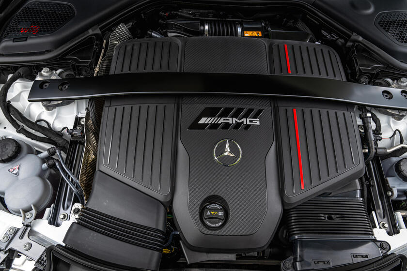 Mercedes AMG 53 Hybrid 4Matic+ ed EQE