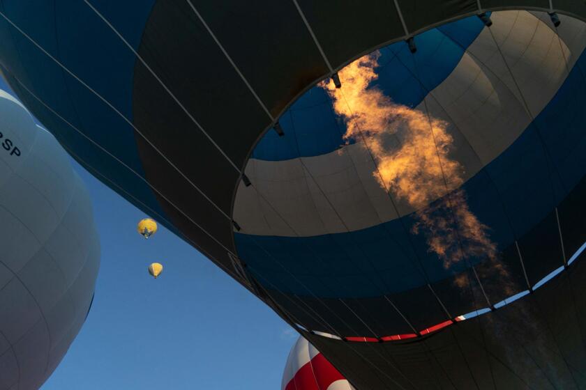 In Spagna l'European Balloon Festival, il paradiso delle mongolfiere