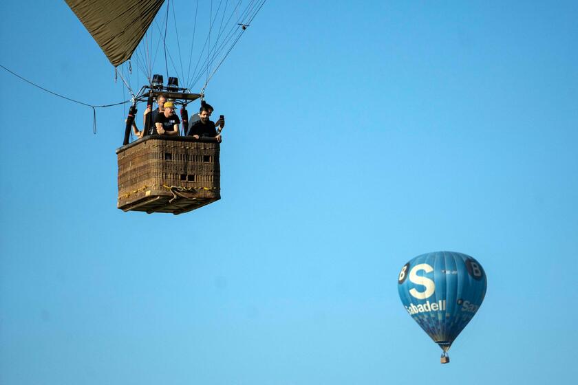 In Spagna l'European Balloon Festival, il paradiso delle mongolfiere