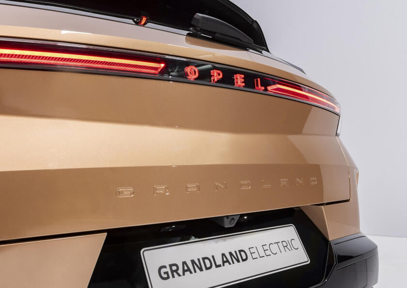 Nuova generazione Opel Grandland