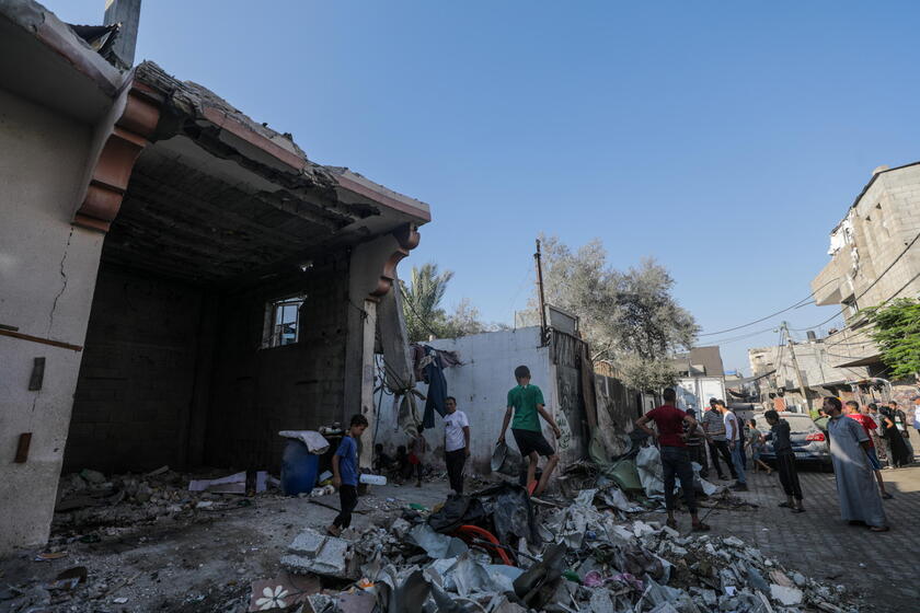 Israeli airstrike kills several members of a family in central Gaza Strip