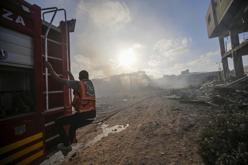 Israeli air strike on Al-Zawaida, Gaza Strip