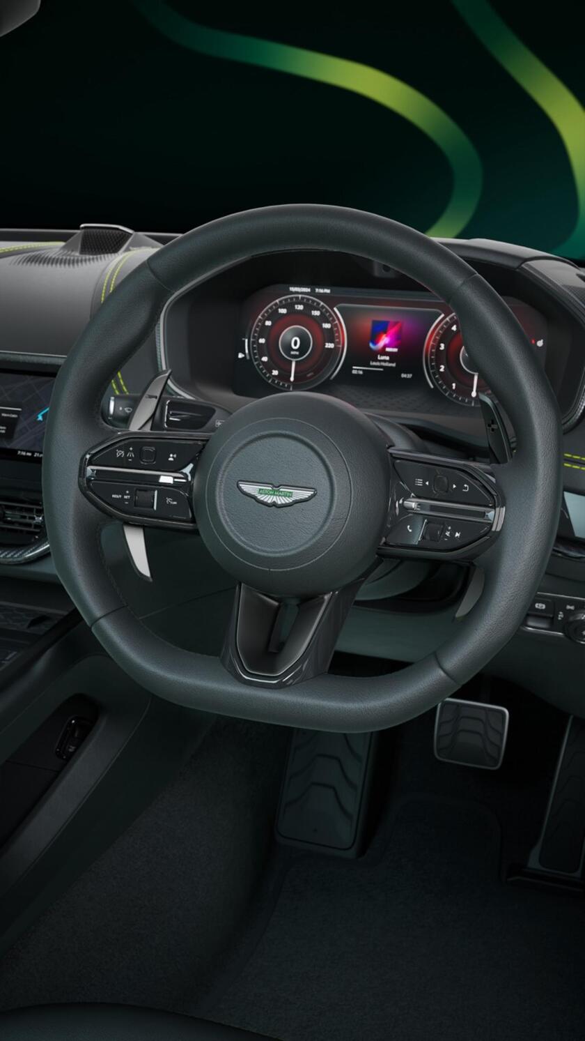 Nuovo Aston Martin DBX707 AMR24