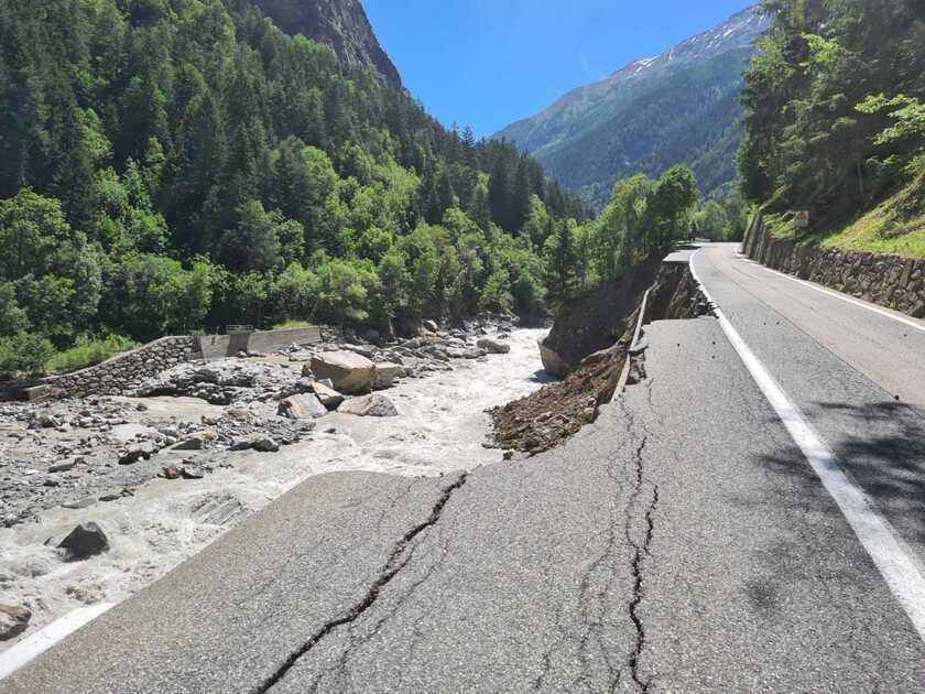 Maltempo, completata evacuazione turisti a Cogne