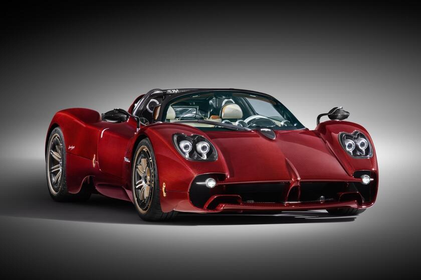 Nuova Pagani Utopia Roadster