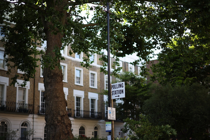 Britons votes in UK General Election