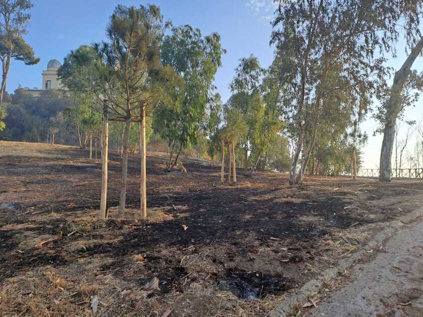 Incendio Roma: avanti con operazioni di bonifica e spegnimento