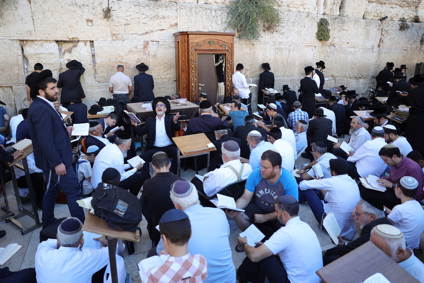 Orthodox Jews mark Tisha B'Av annual fast day amid tensions with Iran and Hezbollah 