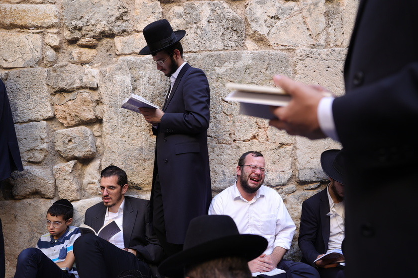 Orthodox Jews mark Tisha B'Av annual fast day amid tensions with Iran and Hezbollah 