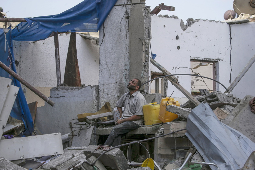 Israeli air strike in Al Maghazi refugee camp