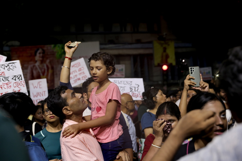 Protest in Kolkata over an alleged rape and murder incident at RG Kar Medical College 