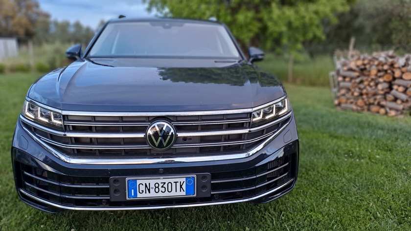 Volkswagen Touareg 3.0 TSI eHybrid Elegance