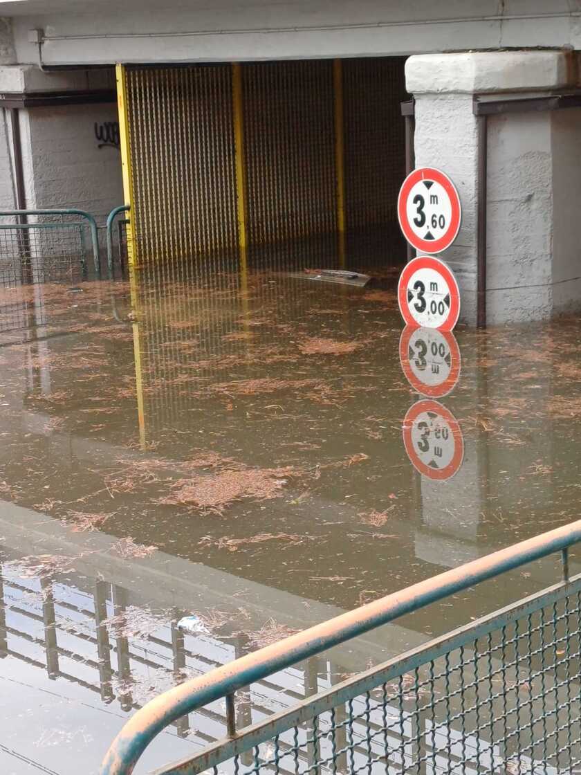 Maltempo, allagamenti e sottopassi chiusi a San Benedetto