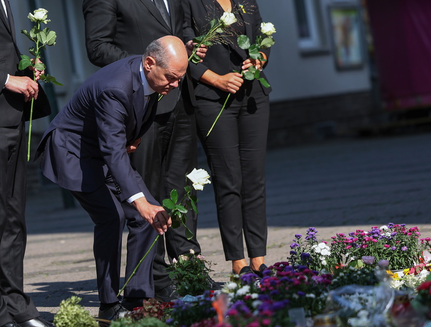 German Chancellor Scholz visits Solingen after a knife attack