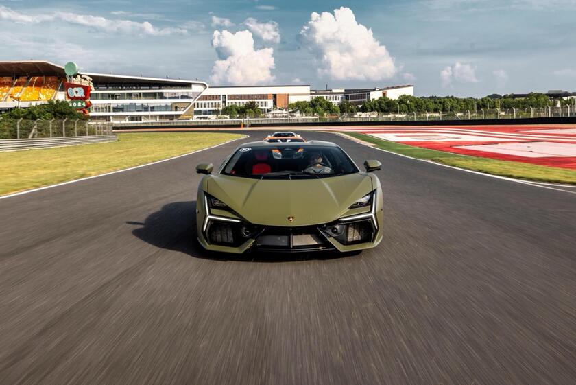 Lamborghini Esperienza Corsa è partita dalla Cina