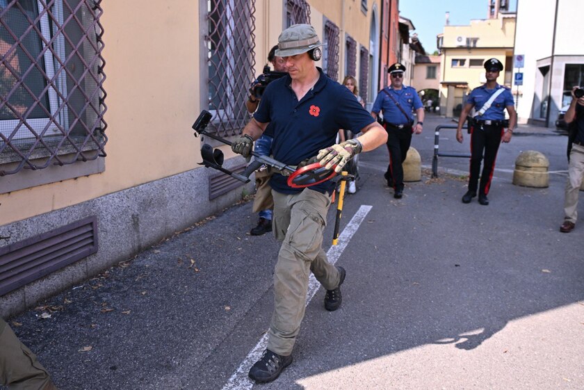 Sharon: le ricerche dei carabinieri a Terno