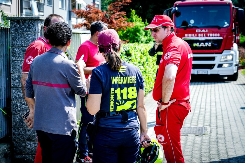 ++ Esplosione in alloggio con lavori, crolla parte ponteggio ++