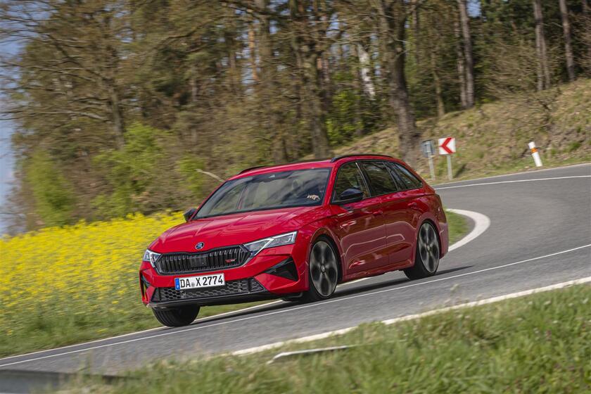 Nuove Škoda Octavia RS e Kodiaq Sportline