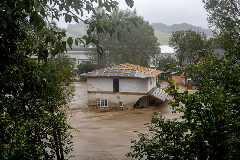 At least four people missing following floods in the Czech Republic