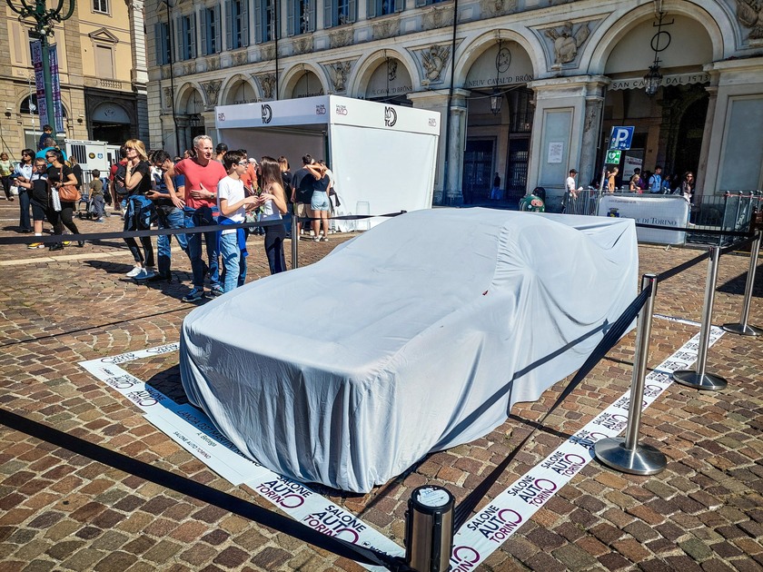 Salone dell'Auto di Torino, 12 persone coinvolte nell'incidente