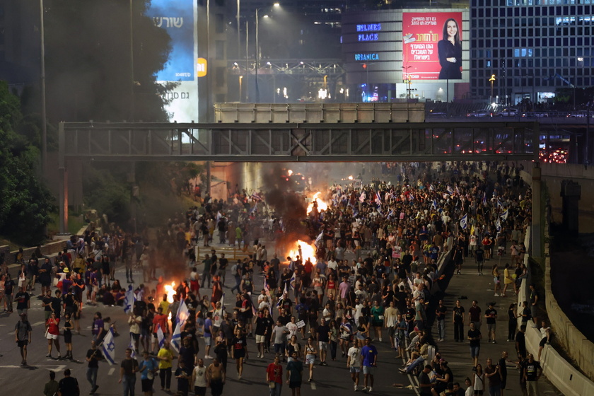 Thousands rally in Tel Aviv to demand release of Israeli hostages held in Gaza