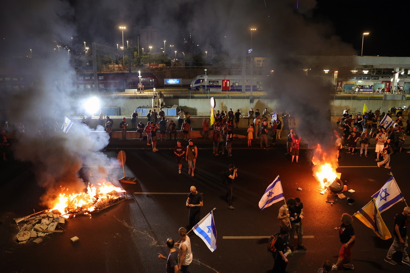 Thousands rally in Tel Aviv to demand release of Israeli hostages held in Gaza