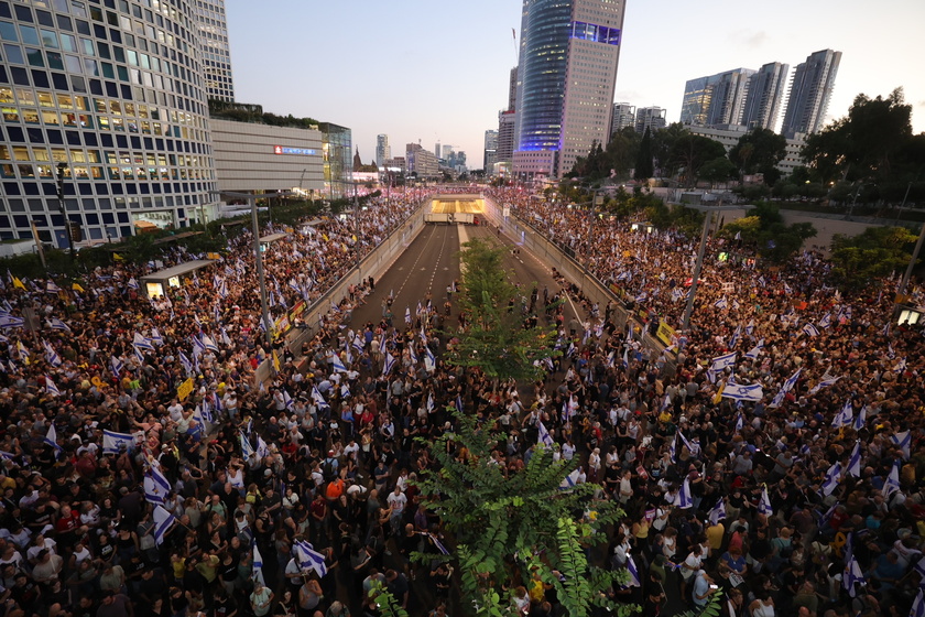 Thousands rally in Tel Aviv to demand release of Israeli hostages held in Gaza