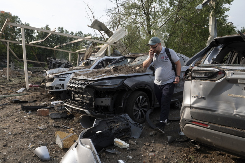 At least three Ukrainians injured in a rocket attack in Kyiv