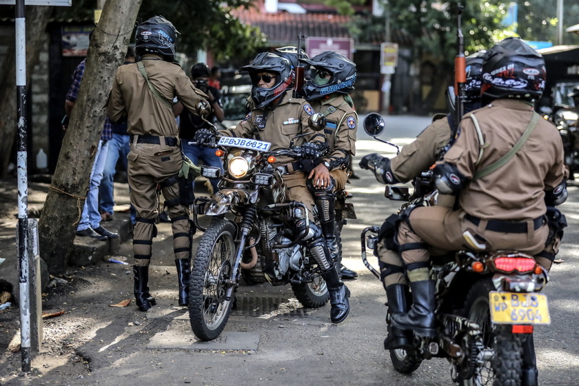 Sri Lanka holds presidential election