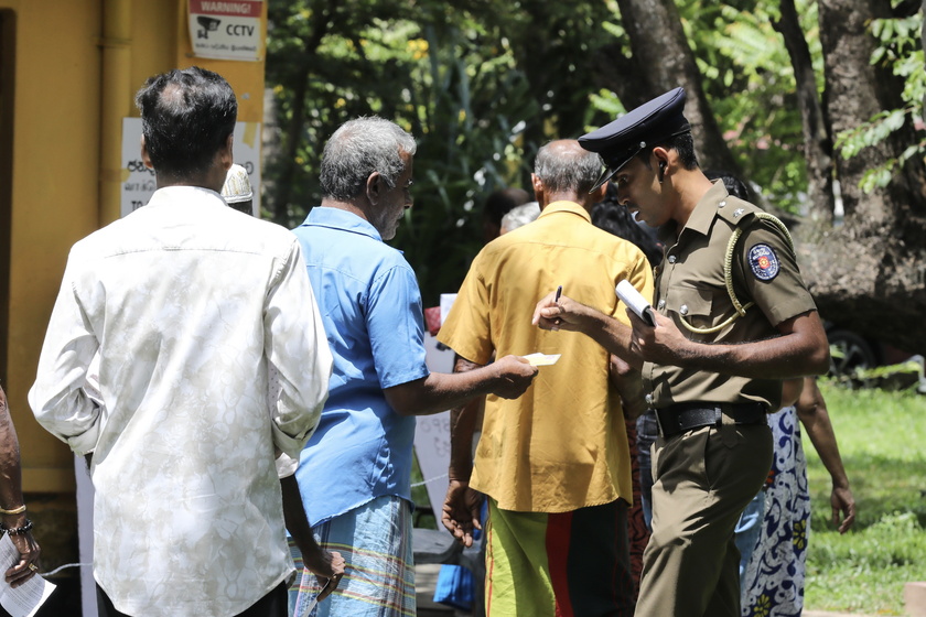 Sri Lanka holds presidential election