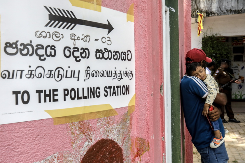 Sri Lanka holds presidential election