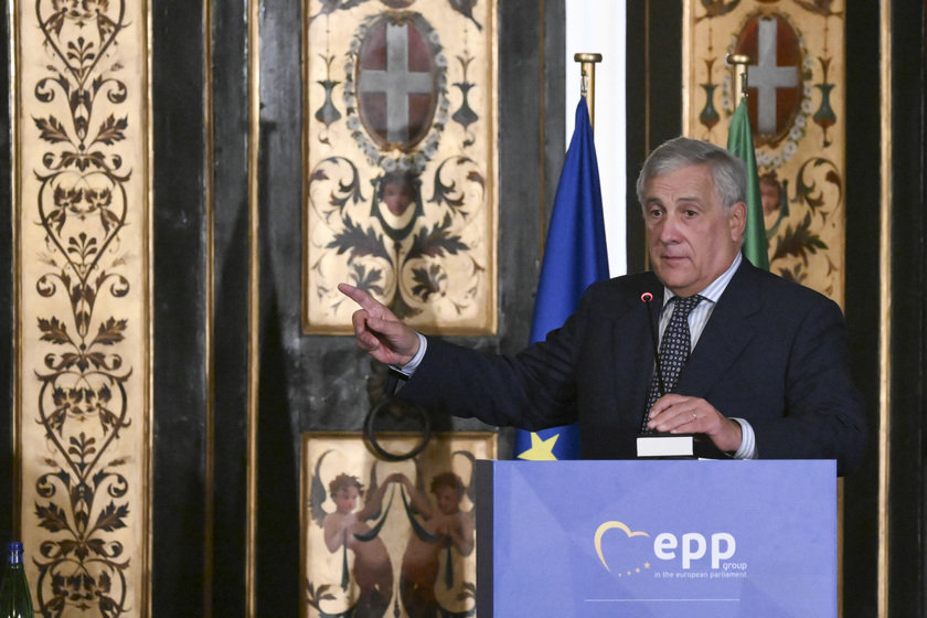 Tajani, perdere l'Africa sarebbe un errore politico