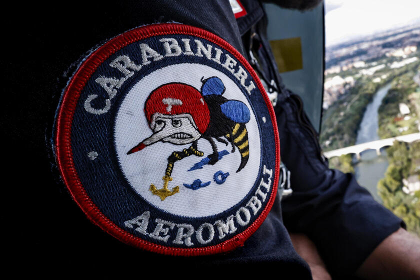 Il servizio aereo dei Carabinieri compie 60 anni