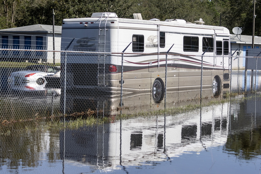 Hurricane Helene leaves widespread power outage in Florida