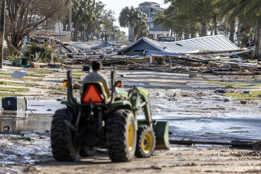 Hurricane Helene leaves widespread power outage in Florida