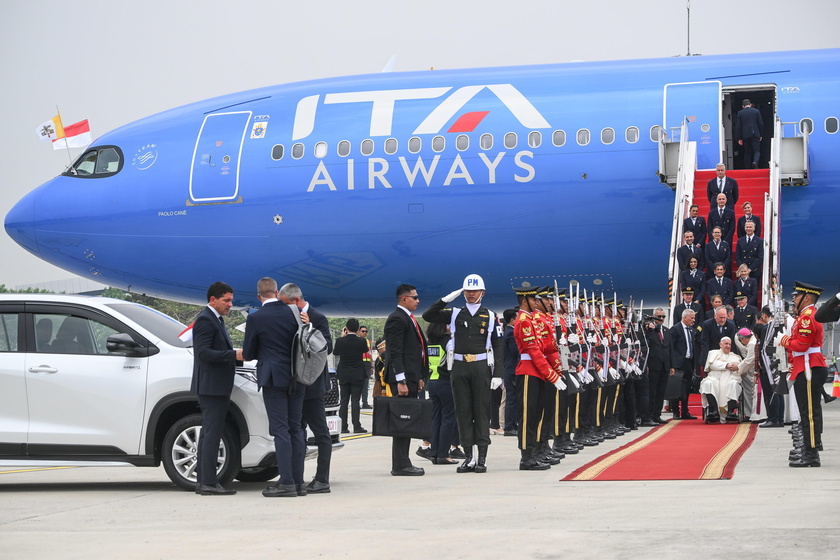 Pope Francis visits Jakarta, Indonesia