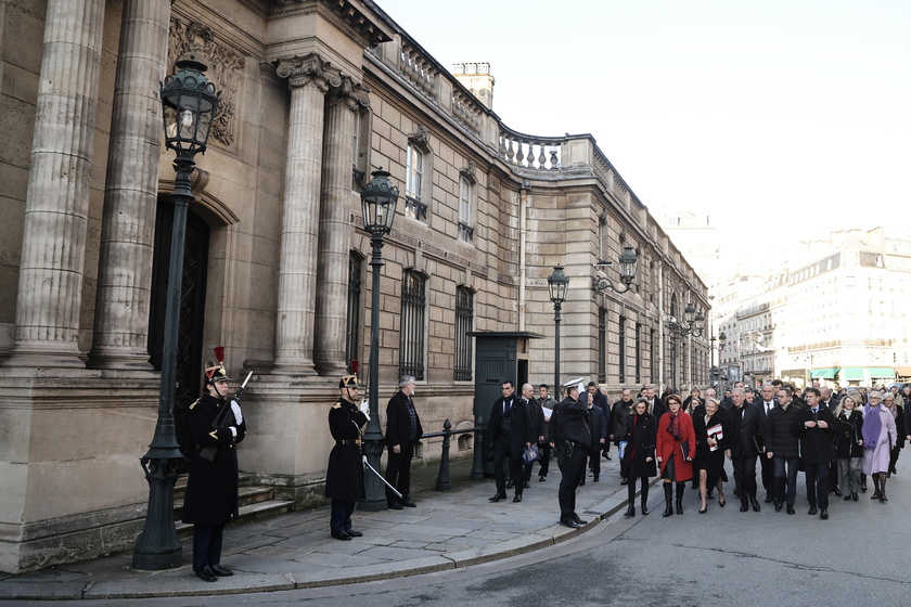 First Council of Ministers meeting of the new French government in Paris