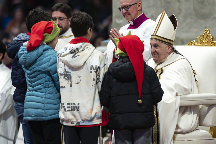 Il Papa, il sogno di Dio è vedere l'umanità in pace