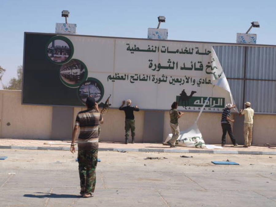 Tra i ribelli impazza lo stile mujaheddin © Ansa